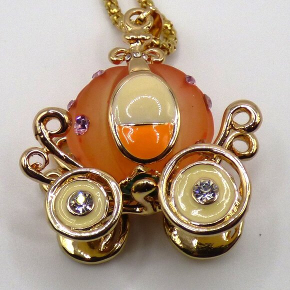3-D Cinderella Pumpkin Carriage Pendant Necklace - Picture 7 of 12
